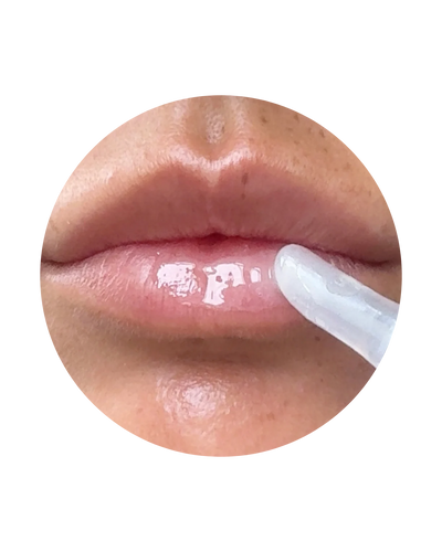 Aplicar el plumper en los labios